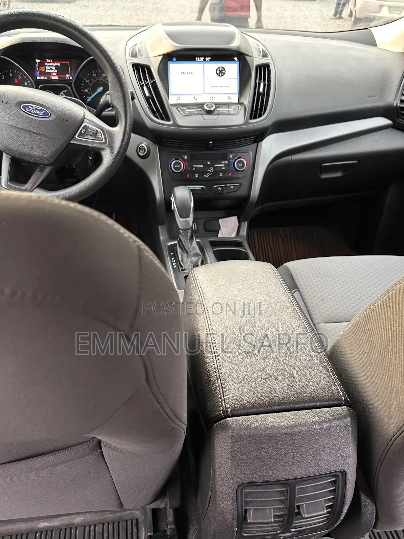 Ford Escape SE 4x4 2019 Gray