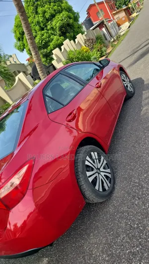 Toyota Corolla 2018 Red