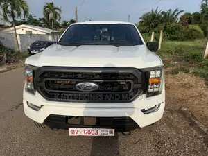 Ford F-150 LARIAT 2023 White