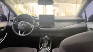 Toyota Corolla SE 2024 Gray