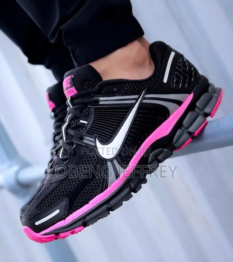 Original Nike Zoom Vomero Pink/Black
