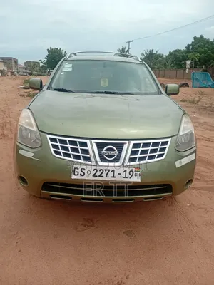 Nissan Rogue 2010 Green