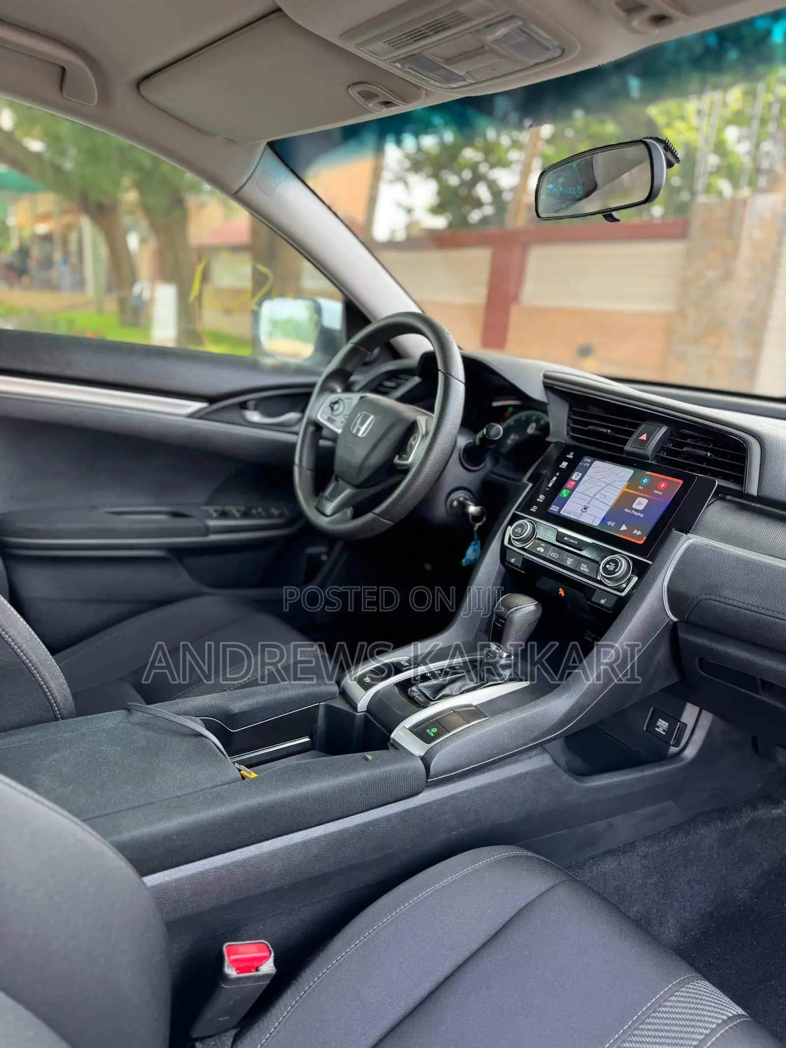 Honda Civic LX 4dr Sedan (2.0L 4cyl) 2016 White