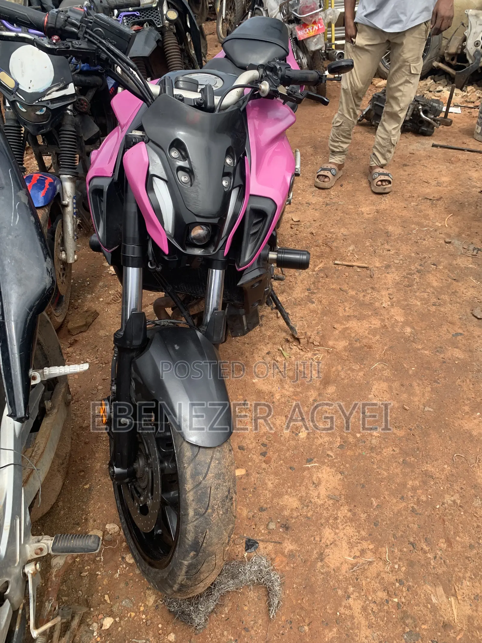 Yamaha 2021 Pink