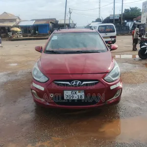 Hyundai Accent 2013