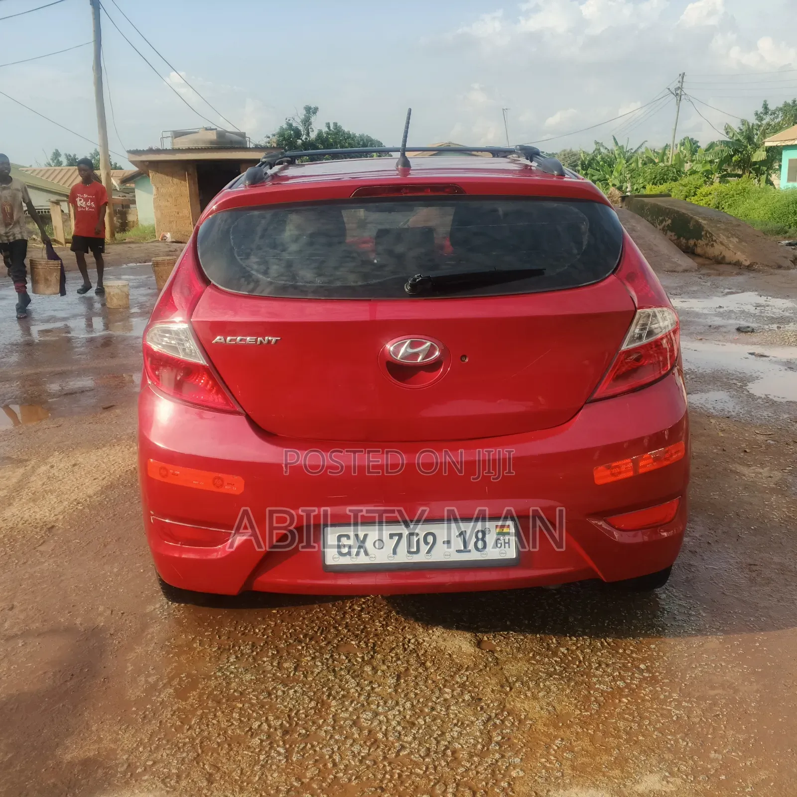 Hyundai Accent 2013