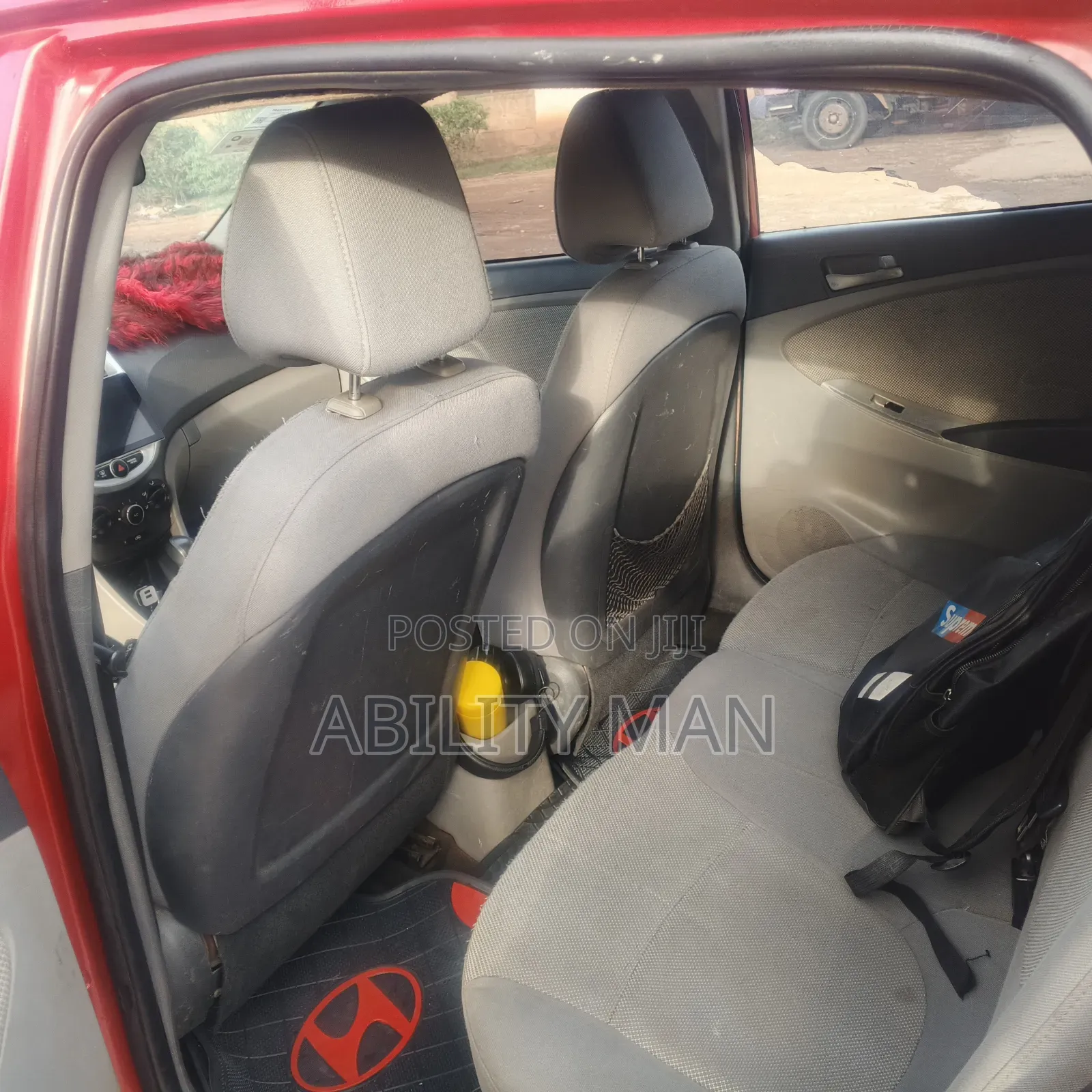 Hyundai Accent 2013