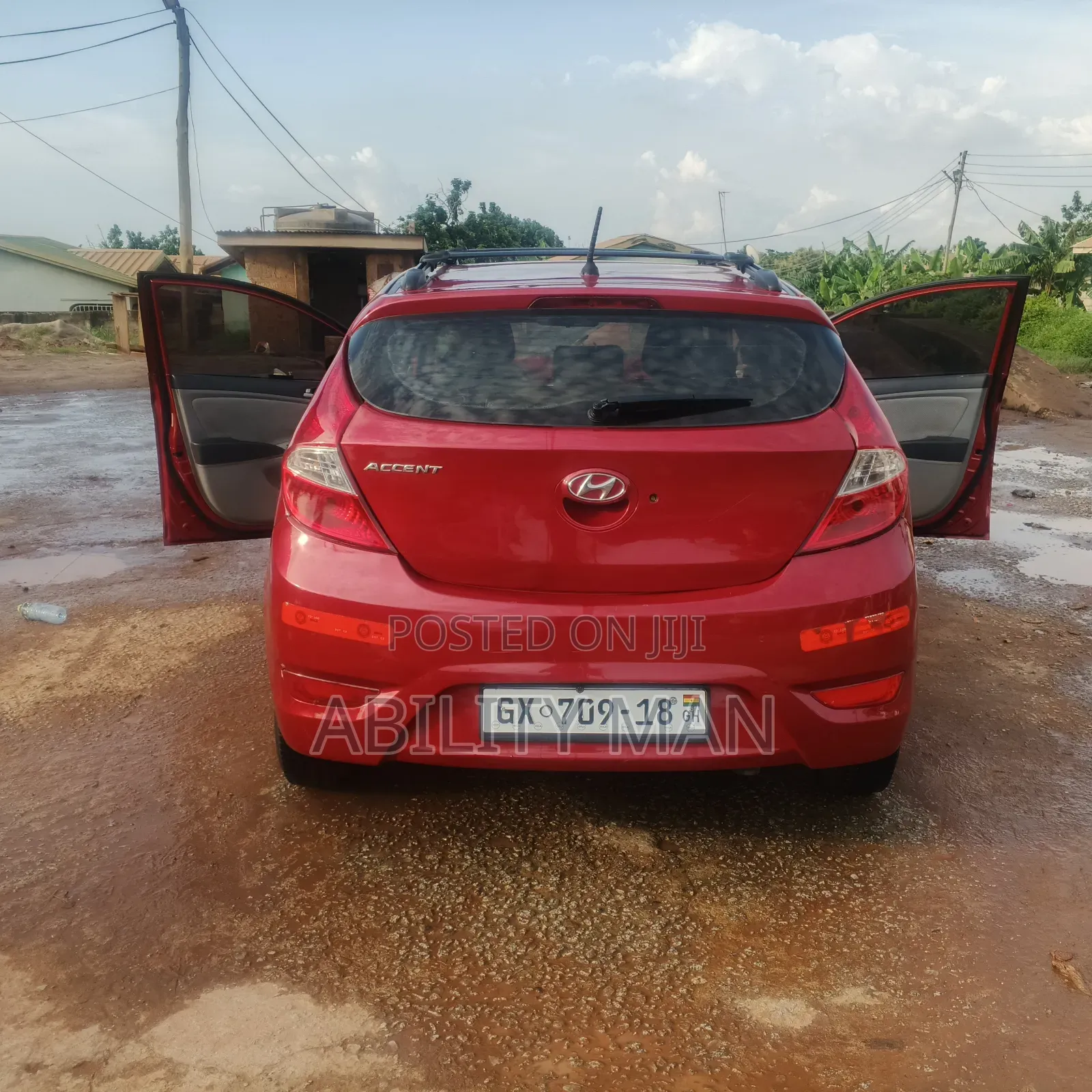 Hyundai Accent 2013
