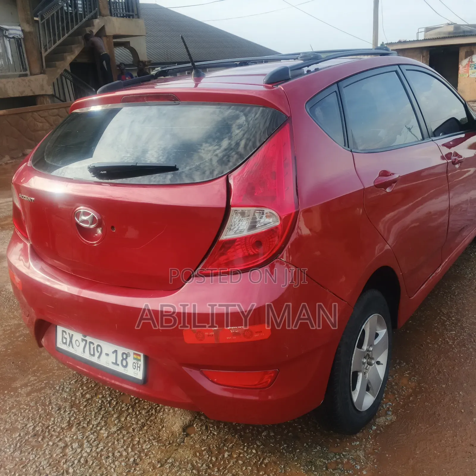 Hyundai Accent 2013