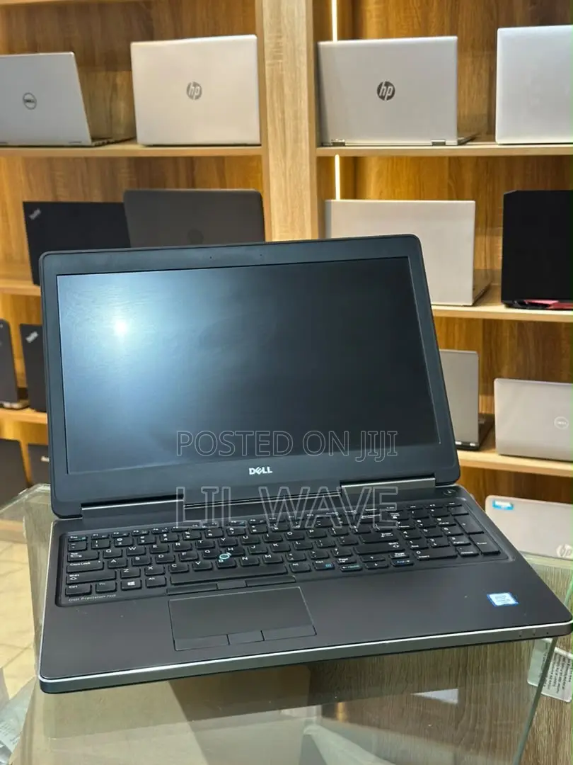 Laptop Dell Precision 7510 16GB Intel Core i5 SSD 256GB