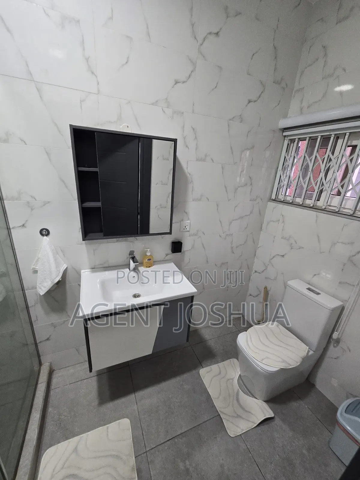Furnished 4bdrm House in Manet Christian for rent