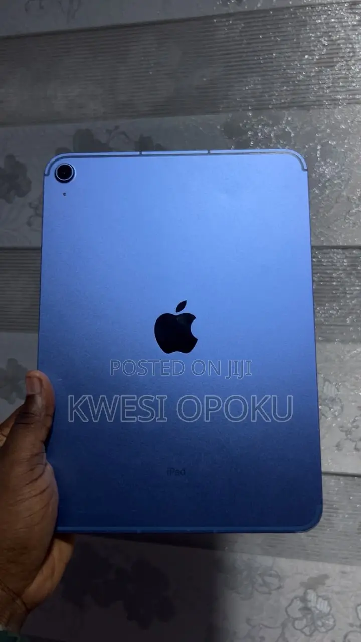Apple iPad Air (2022) 64 GB Blue