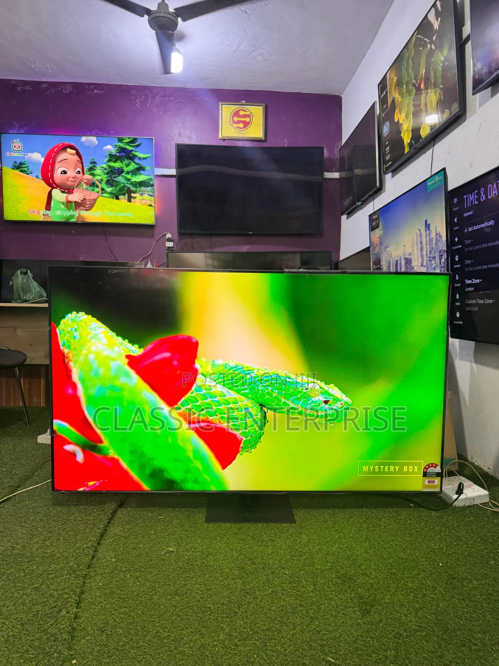 Samsung Qled 2024/25 Air Slim With Tizen Current Os Satellite Digital