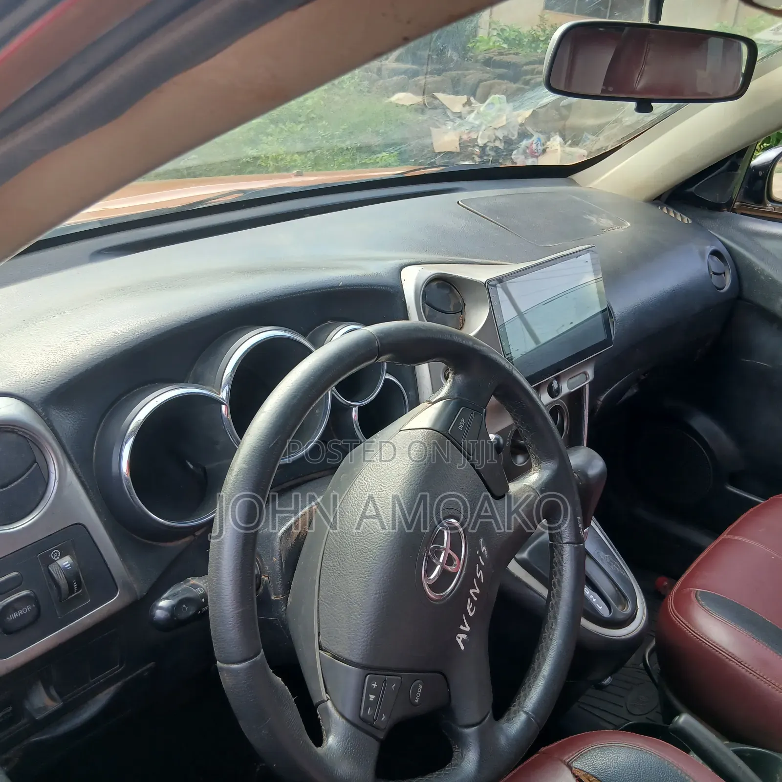 Pontiac Vibe 2007 Orange