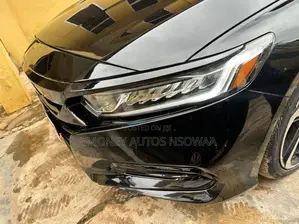 Honda Accord Sport (2.0L 4cyl Turbo 6M) 2019 Black