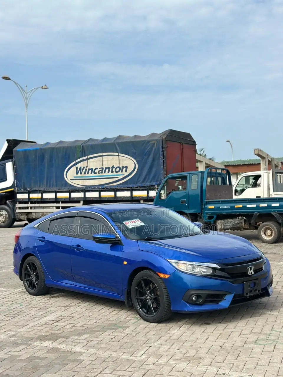 Honda Civic LX 4dr Sedan (2.0L 4cyl) 2016 Blue