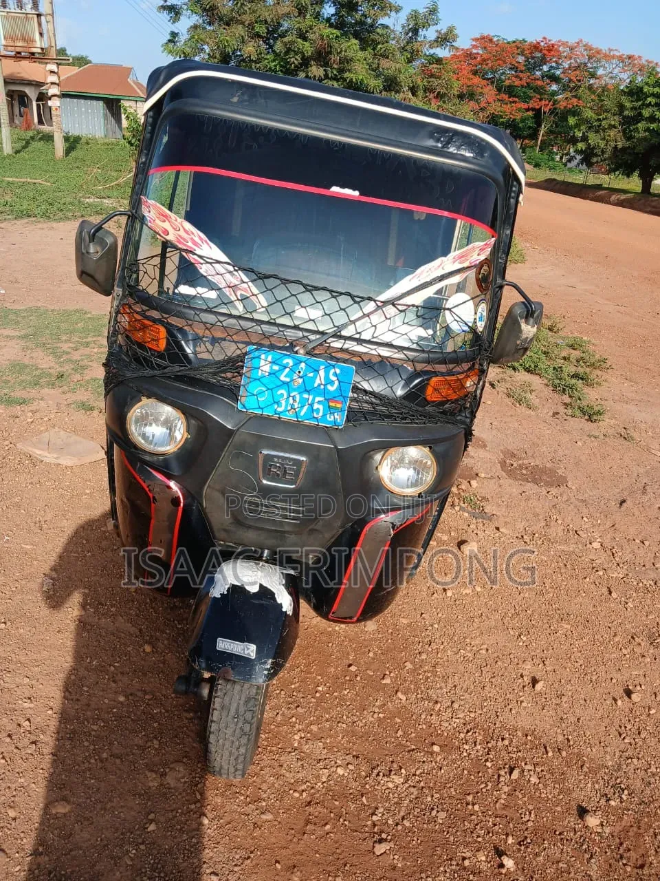 Bajaj RE 2024 Red
