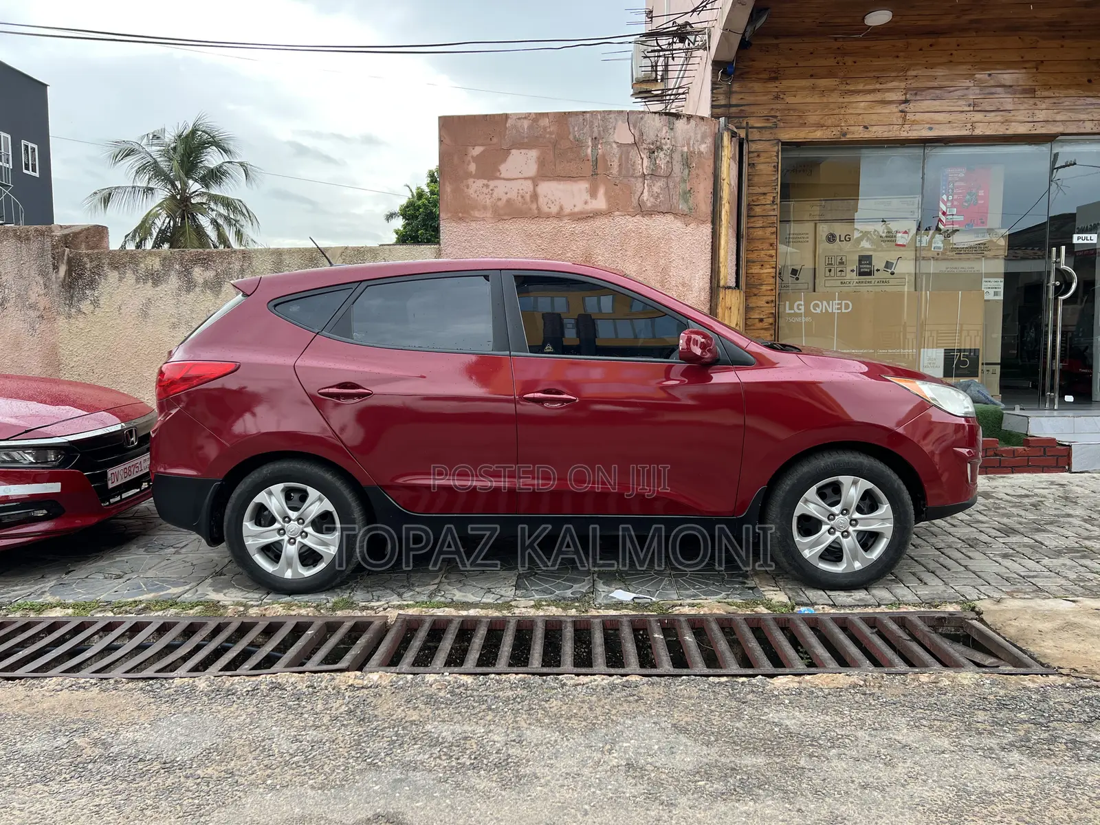 Hyundai Tucson 2011 Red