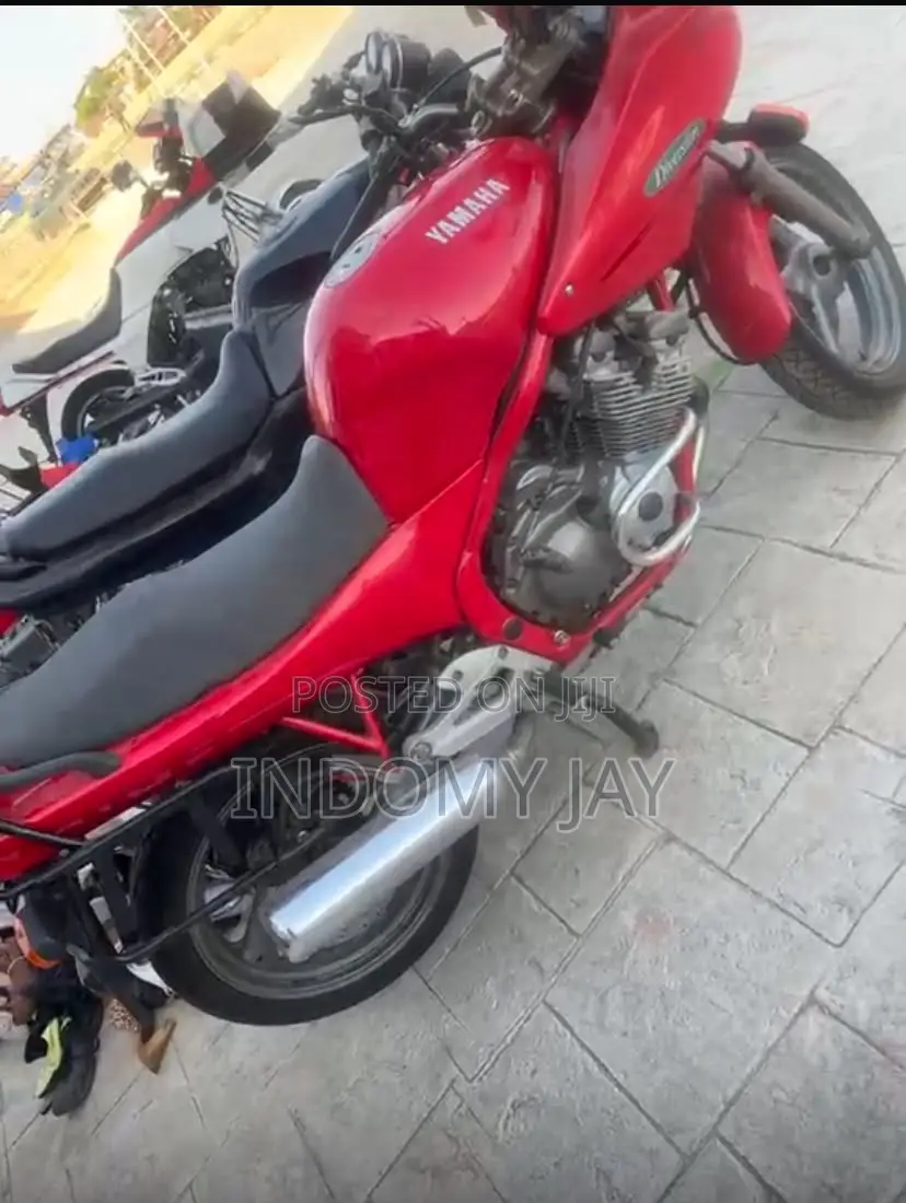 Yamaha 2025 Red