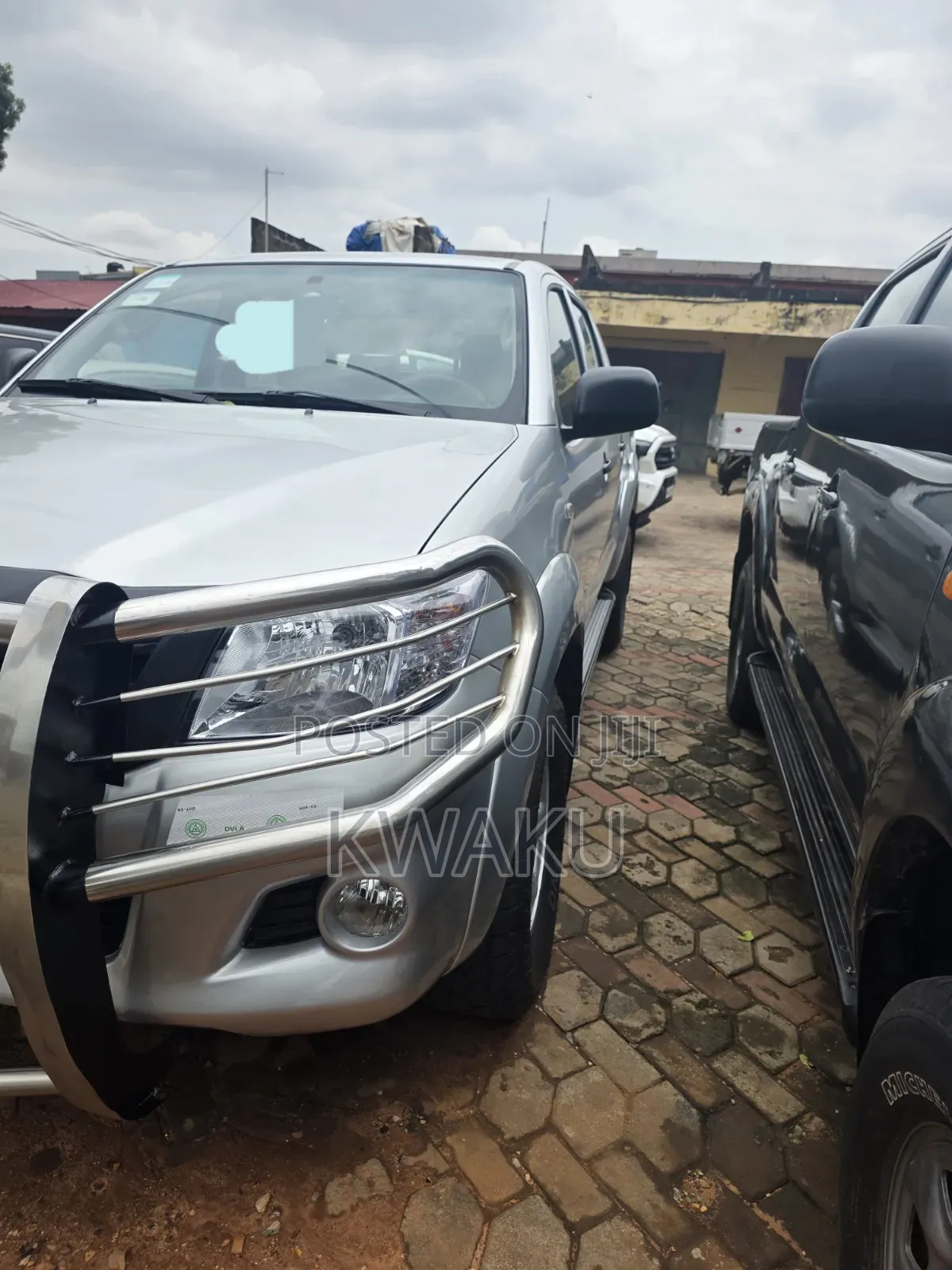Toyota Hilux 2012 Silver