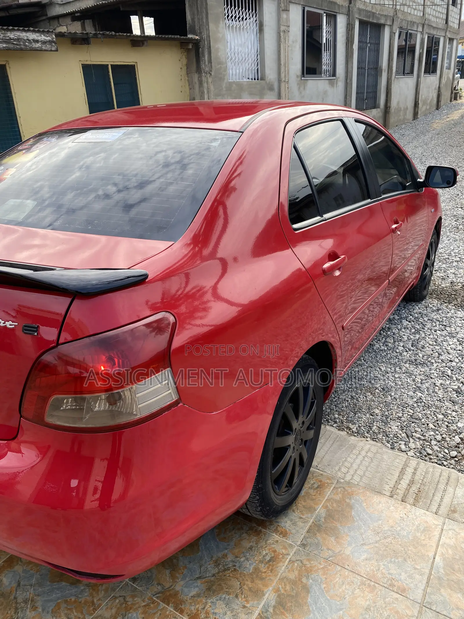 Toyota Vios 2010 Red