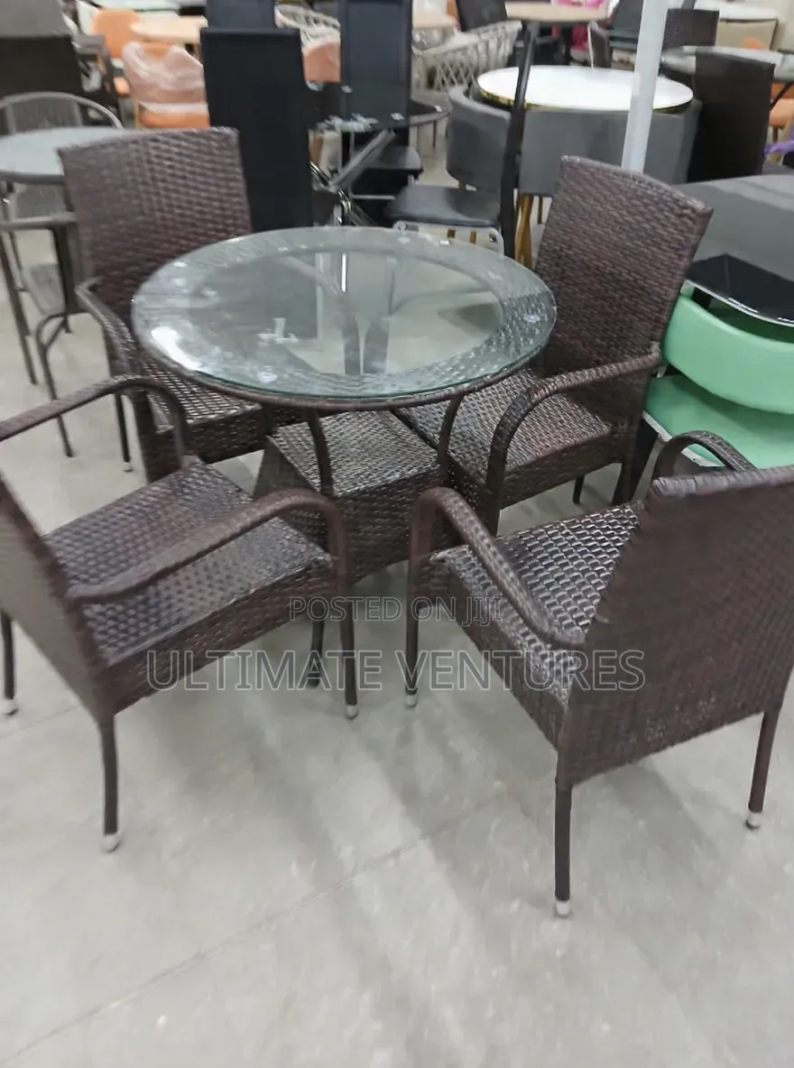 4-Seater Round Glass Top Wicker Dining Set – Brown Rattan Bistro Set