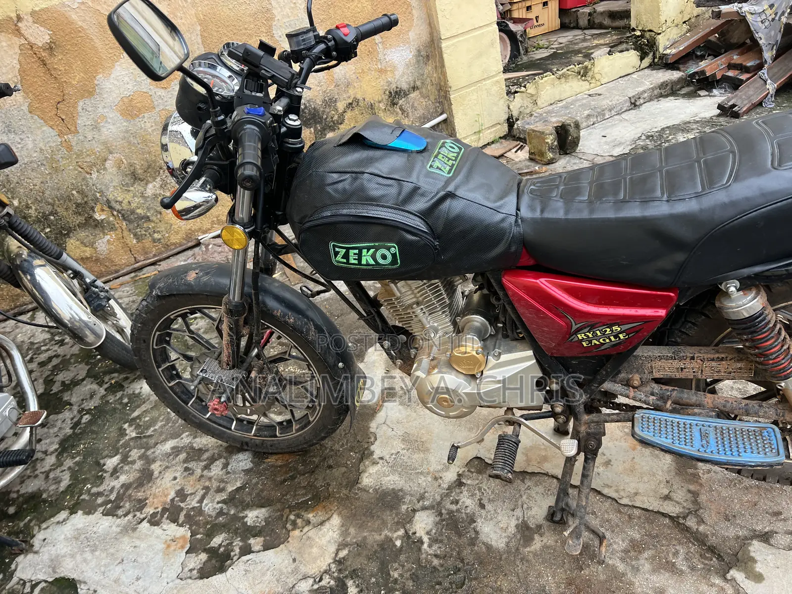 Royal Motorcycle 2025 Red