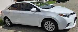 Toyota Corolla 2016 Off white