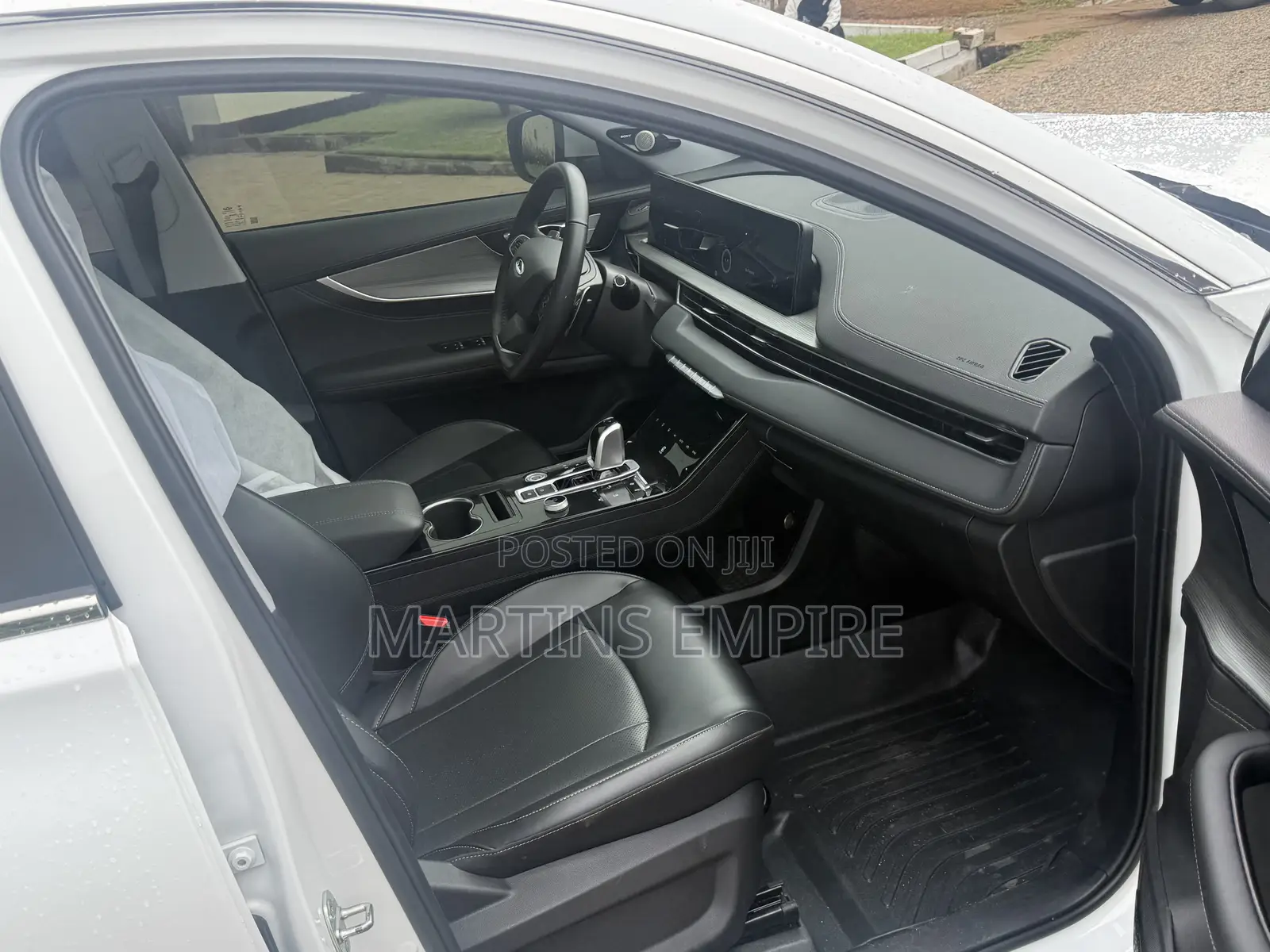 Chery Tiggo 8 Pro Luxury 2023 White