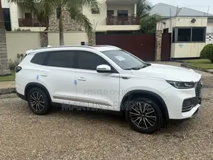 Chery Tiggo 8 Pro Luxury 2023 White