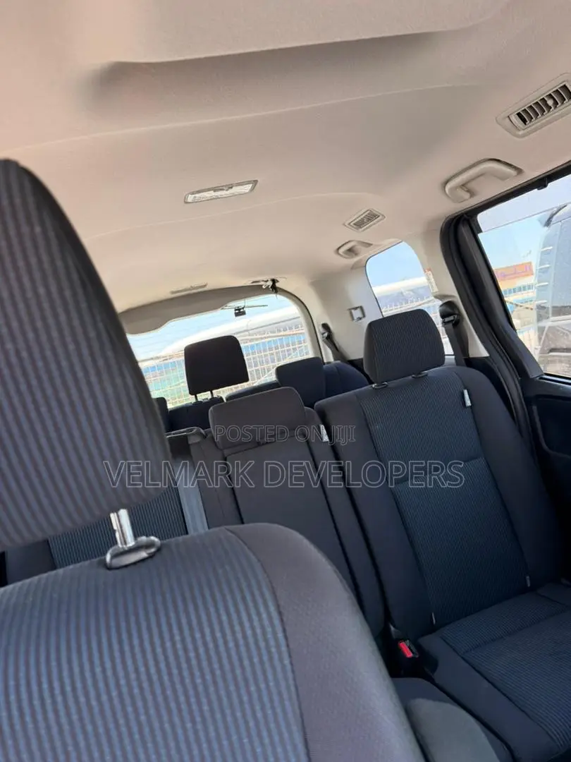 New Toyota Voxy 2017 Grey