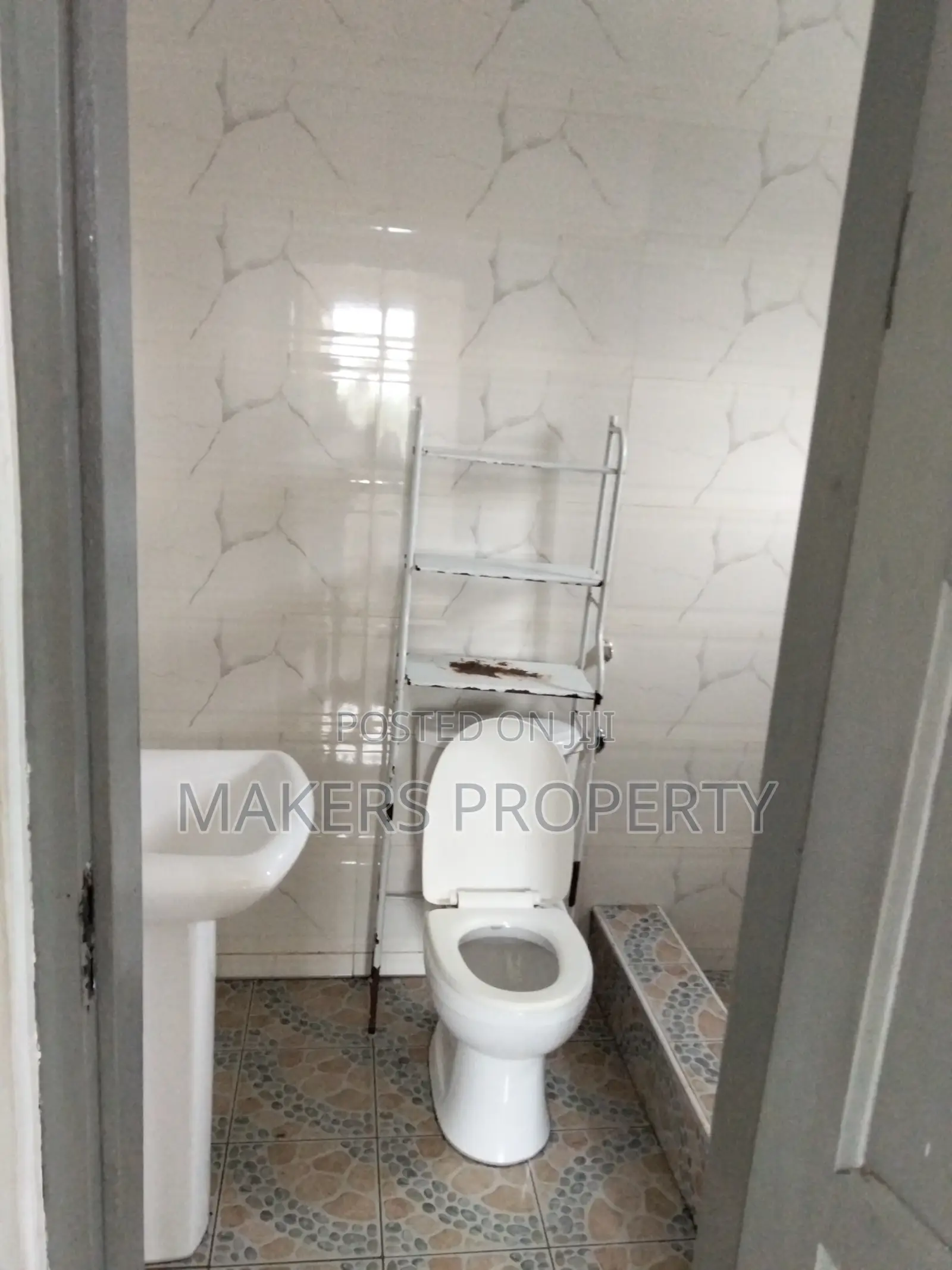 2bdrm Apartment in Mula Property, Police Station for rent