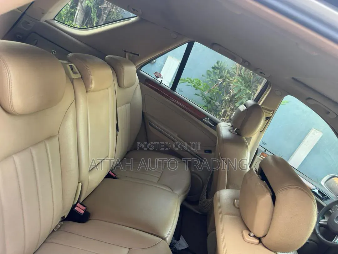 Mercedes-Benz GL-Class 2012 Silver