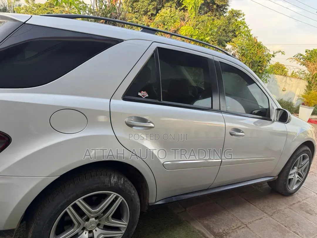 Mercedes-Benz GL-Class 2012 Silver