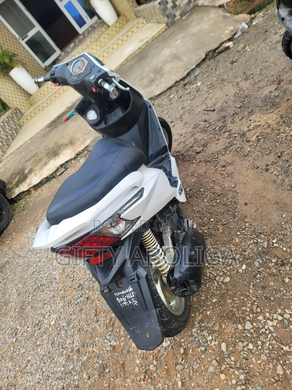 SYM Symnh 2014 White