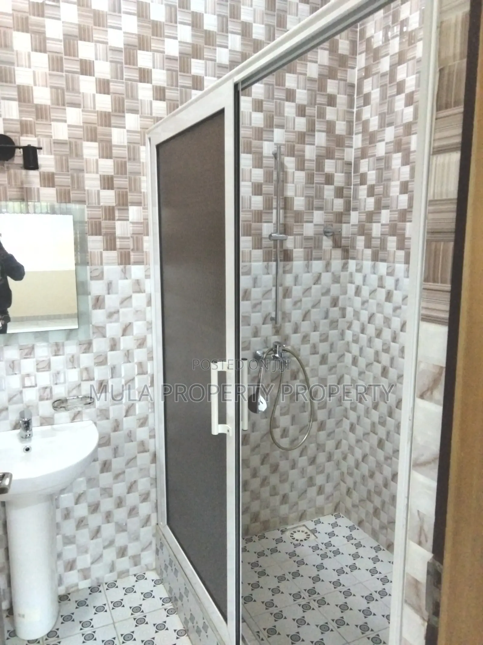3bdrm Apartment in Mula Property, Police Station for rent