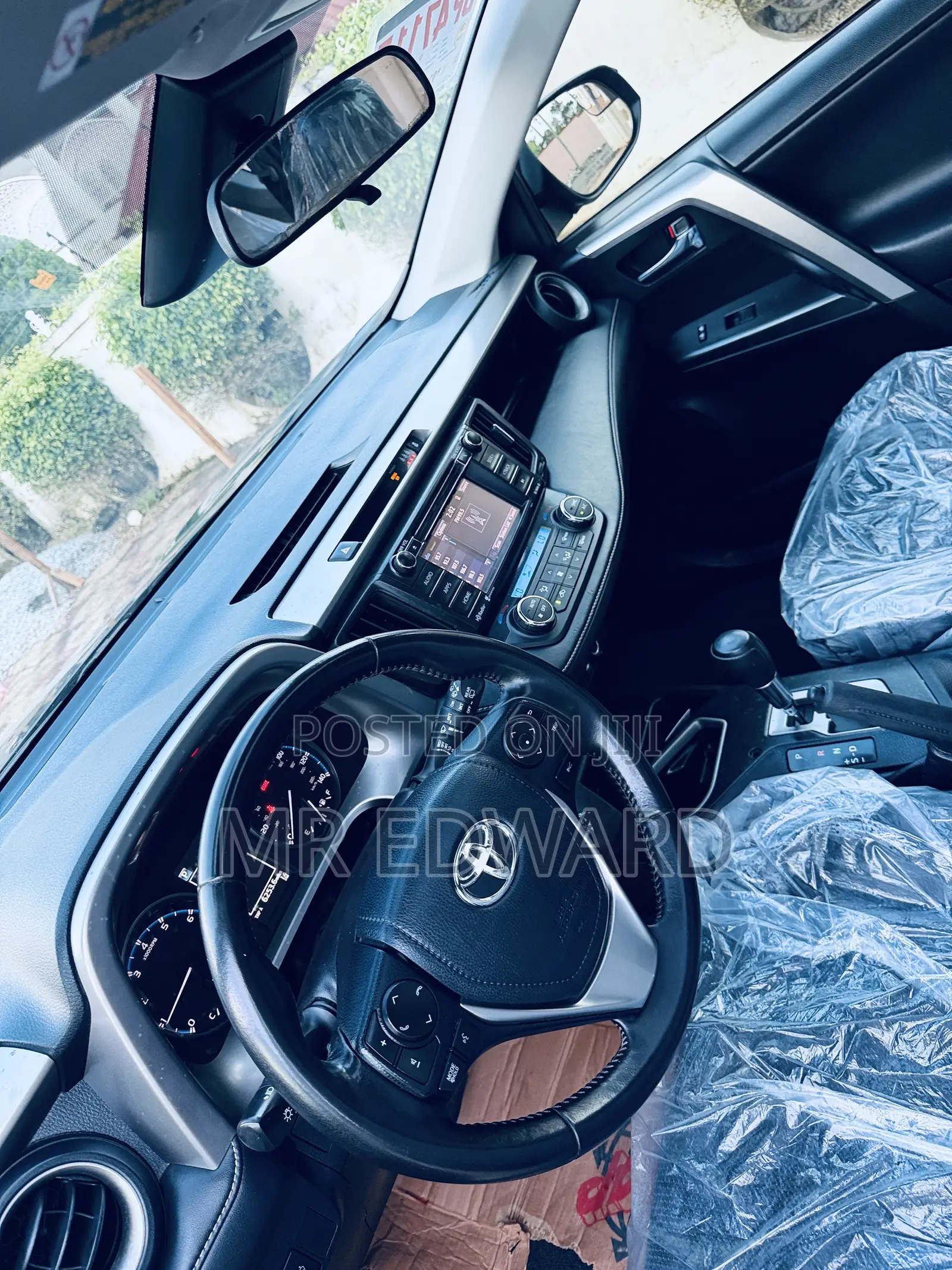 Toyota RAV4 Limited 4dr SUV (2.5L 4cyl 6A) 2018 Blue