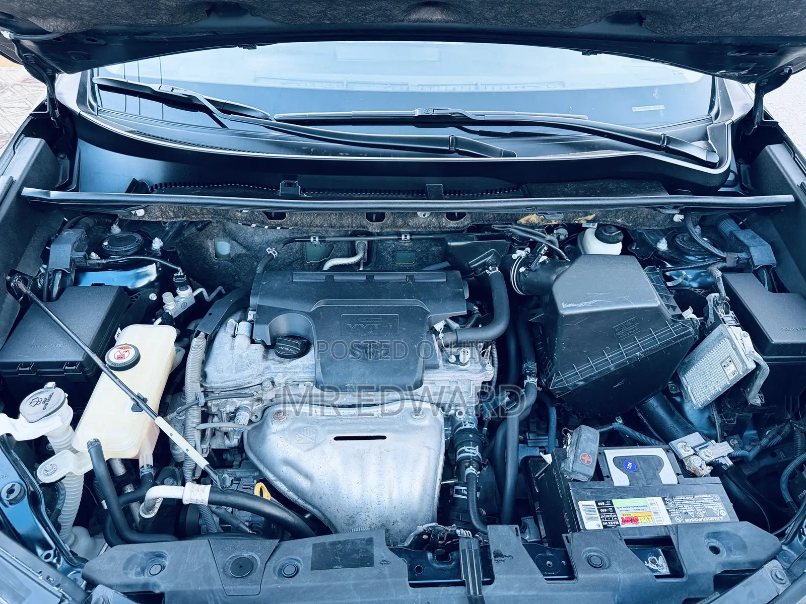 Toyota RAV4 Limited 4dr SUV (2.5L 4cyl 6A) 2018 Blue