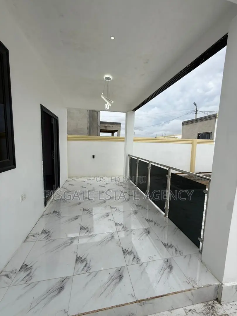 3bdrm House in Kasoa for sale