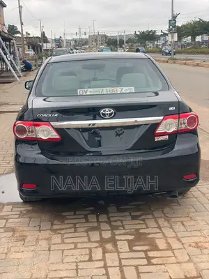 Toyota Corolla L 4-Speed Automatic 2013 Black