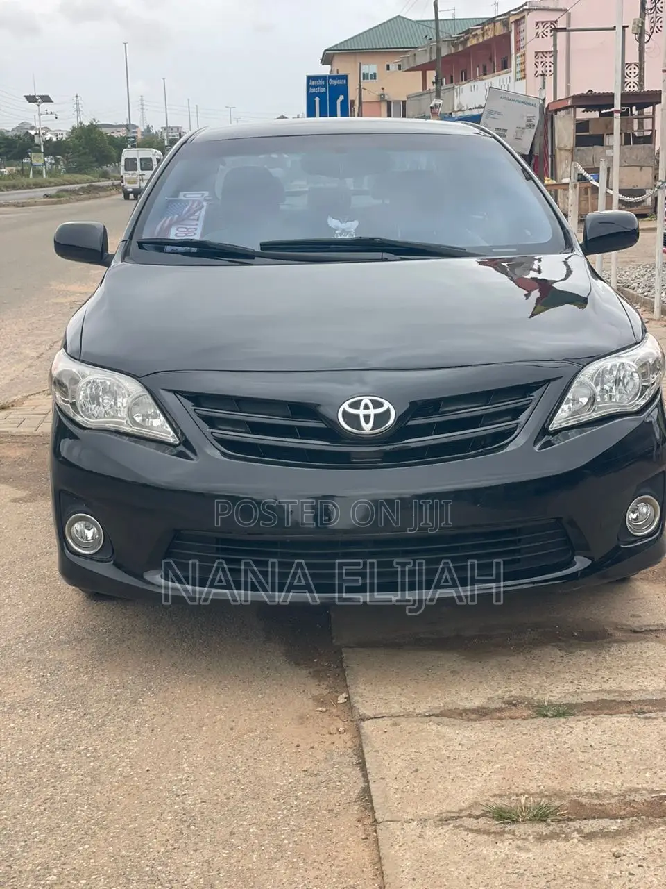 Toyota Corolla L 4-Speed Automatic 2013 Black