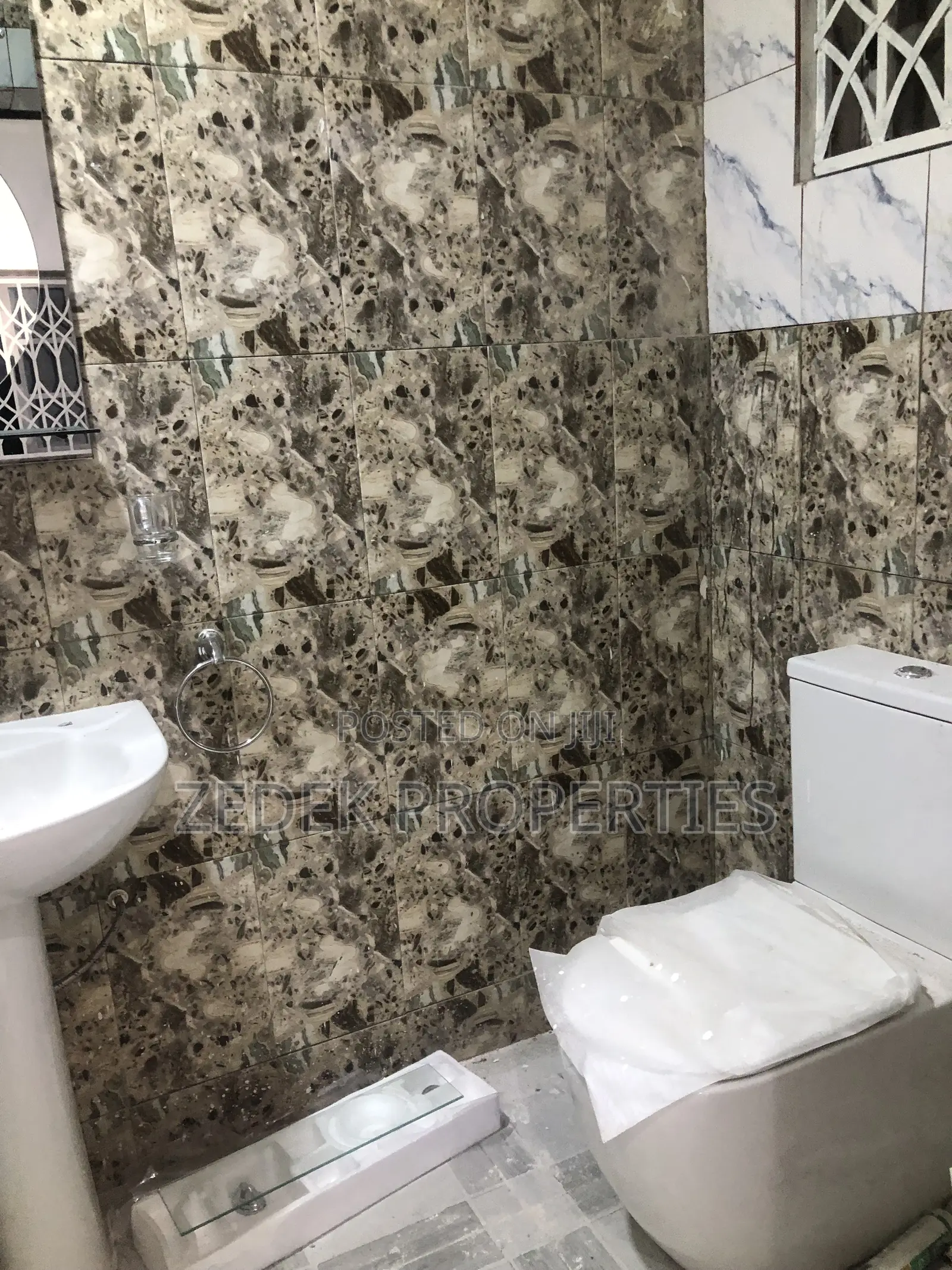 2bdrm Apartment in Kwabenya, Ashomang Estate for rent