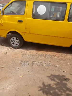 Kia Pregio 2004 Yellow