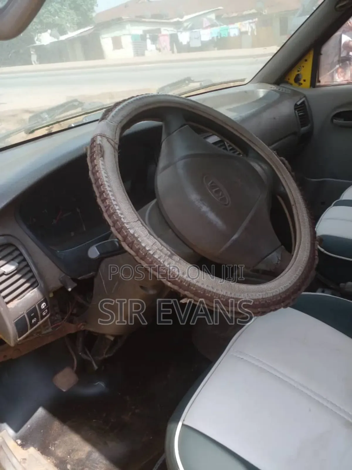 Kia Pregio 2004 Yellow