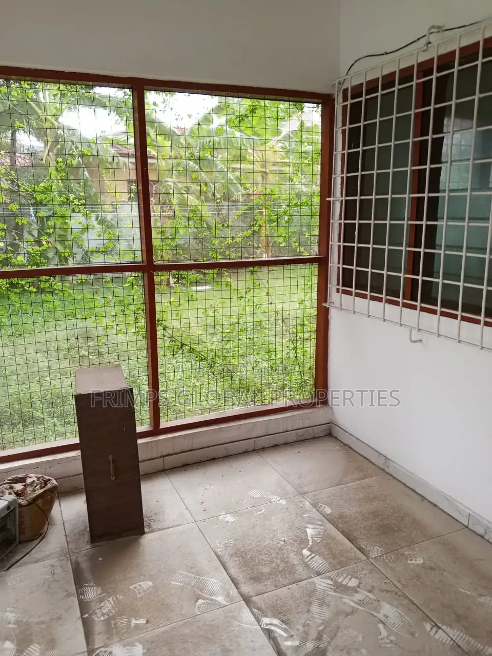 4bdrm House in Accra Metropolitan for sale