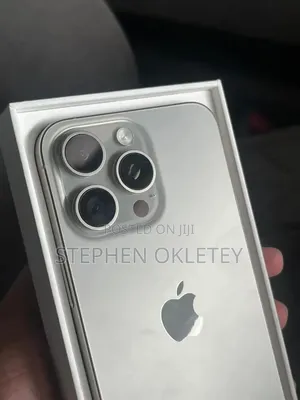 Apple iPhone 15 Pro Max 256 GB Silver