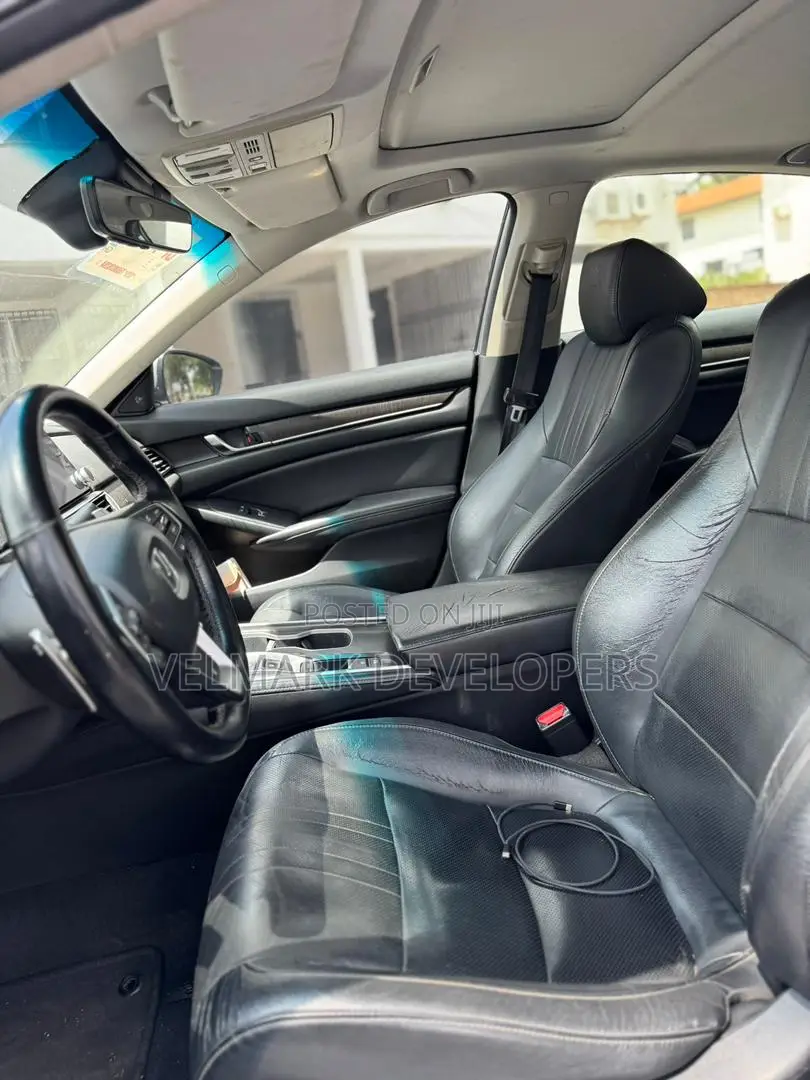Honda Accord Touring 2.0T 2018 Gray