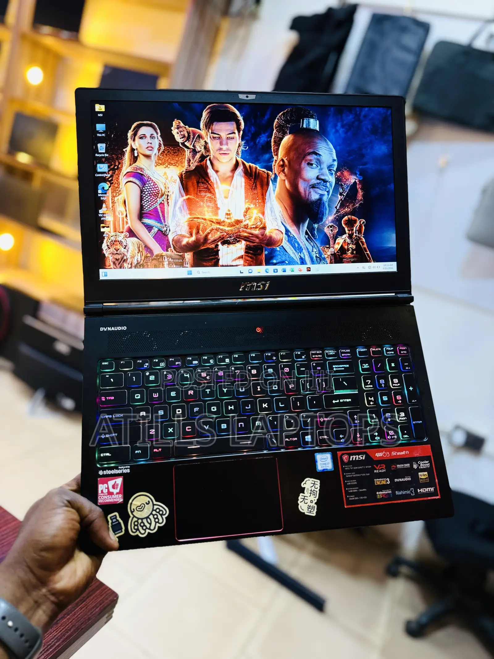 Laptop MSI GS63 Stealth 8RE 16GB Intel Core i7 SSD 1.5T