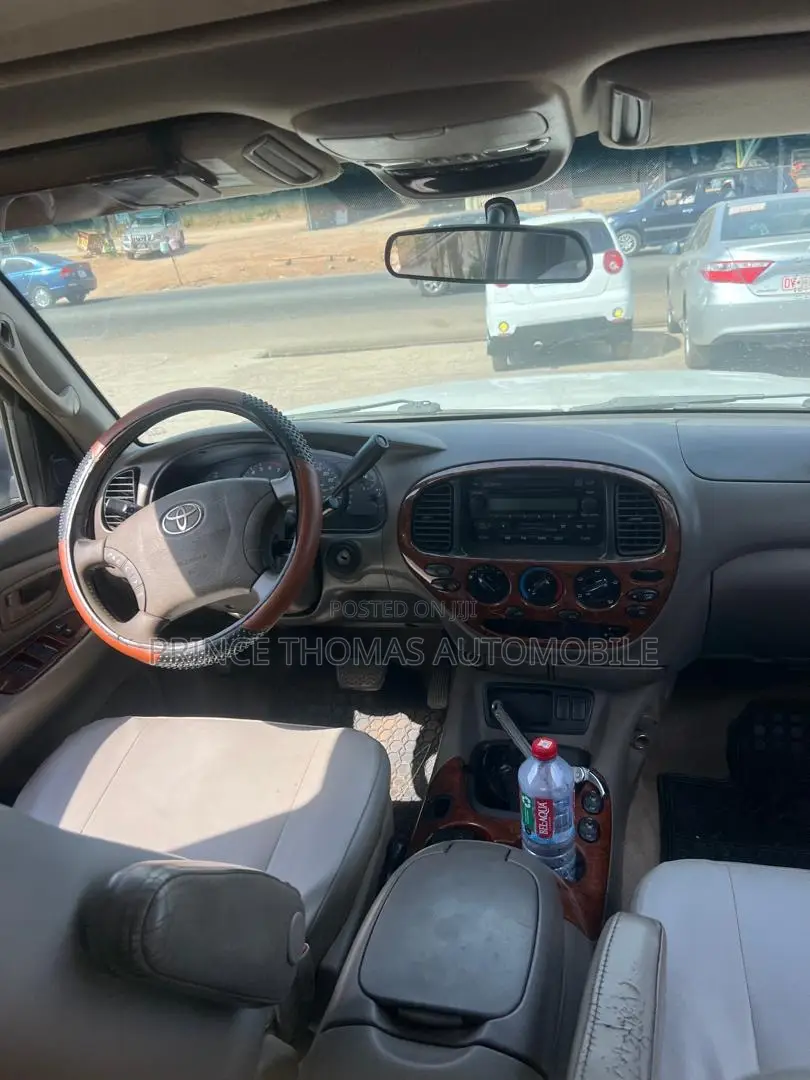 Toyota Tundra 2019 White