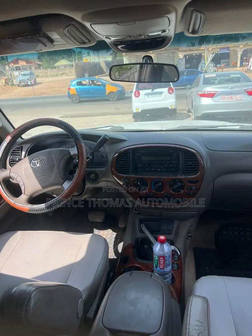 Toyota Tundra 2019 White